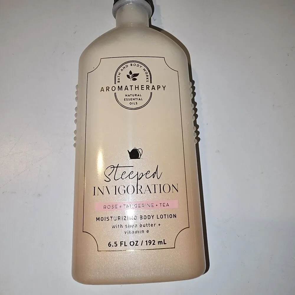 Aromatherapy Lotions 6.5 oz Bath & Body Works bundle of 4